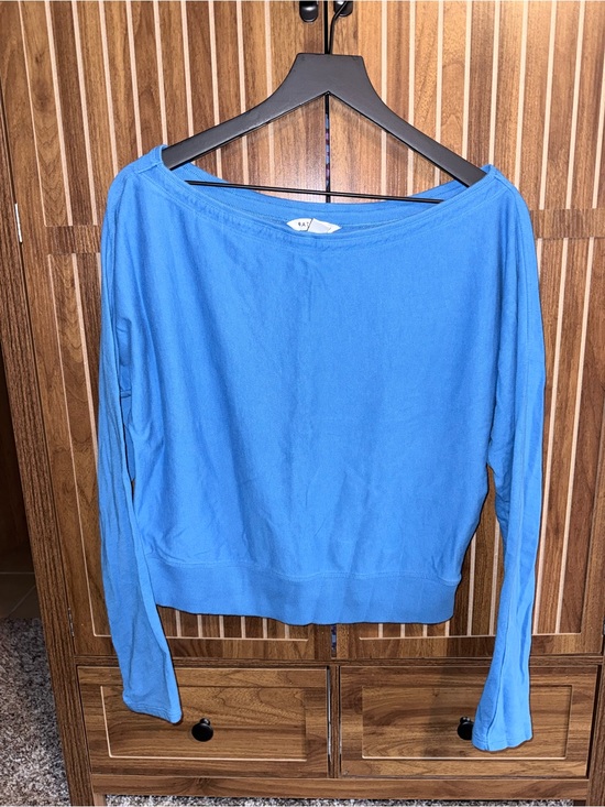Athleta Sweaters - Athleta Move With Ease Off The Shoulder Top in Cerulean Blue